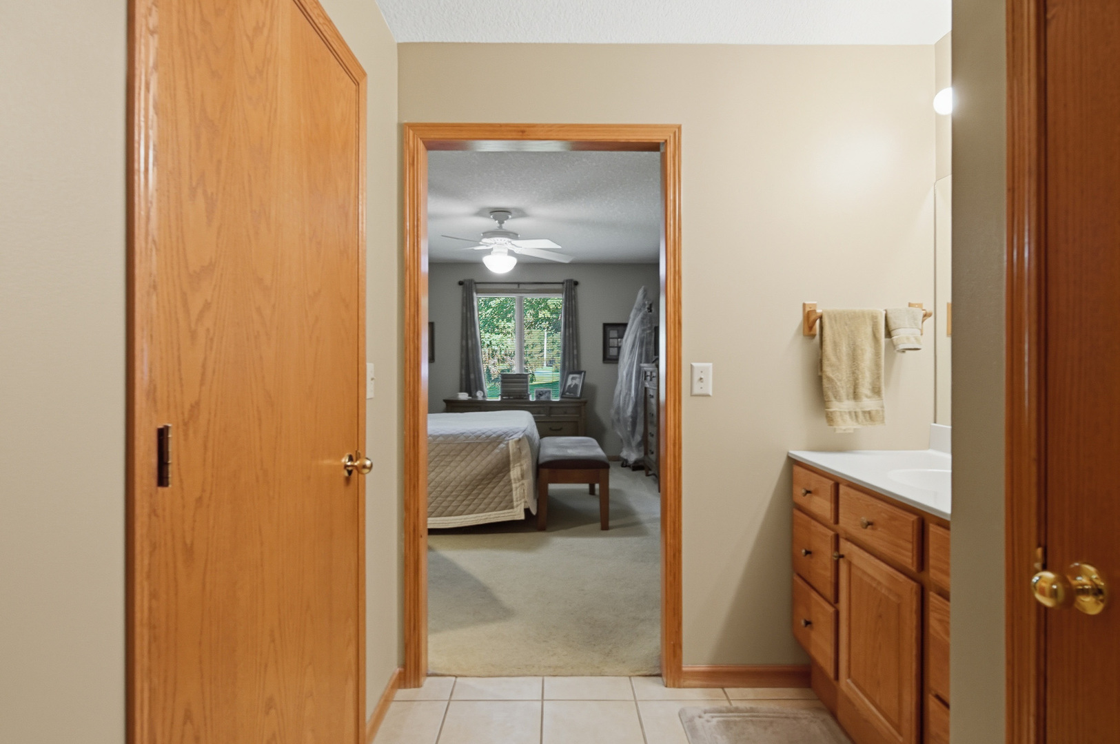 311 N Jackson Street B Property Photo 31