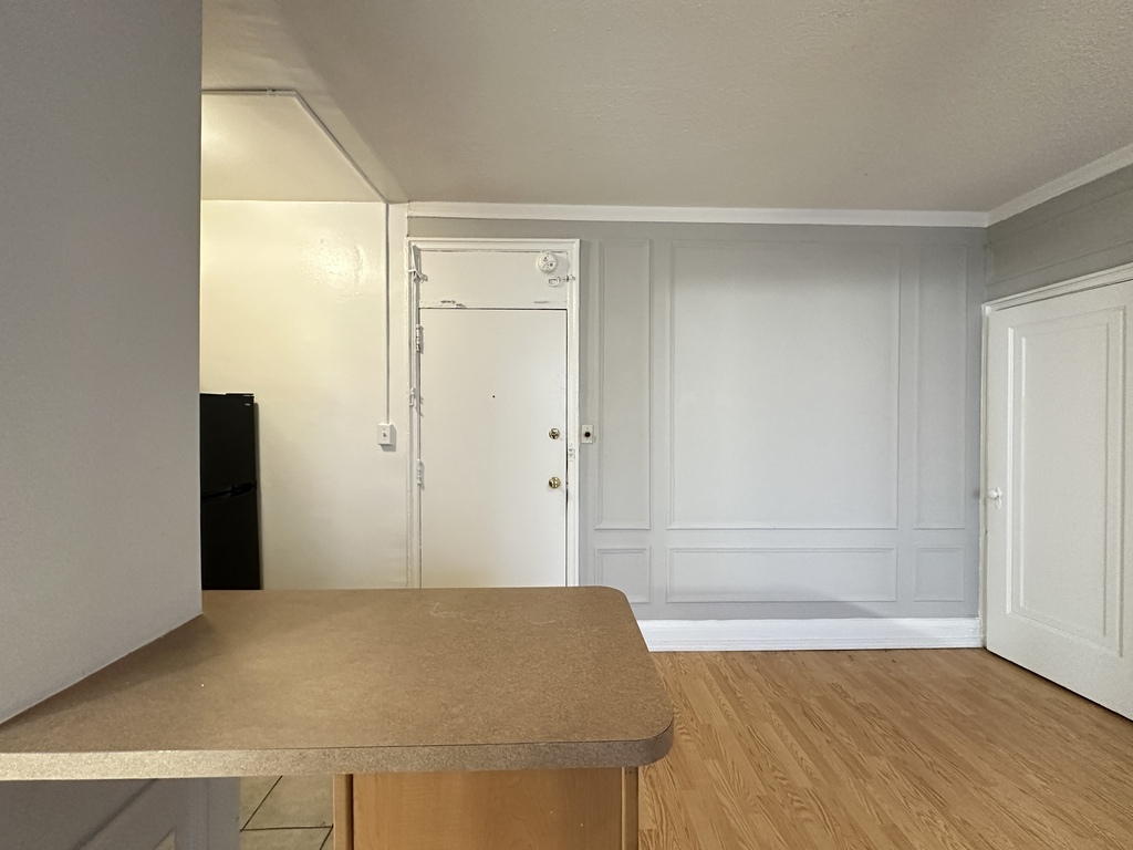 434 W Wellington Avenue 606 Property Photo 7
