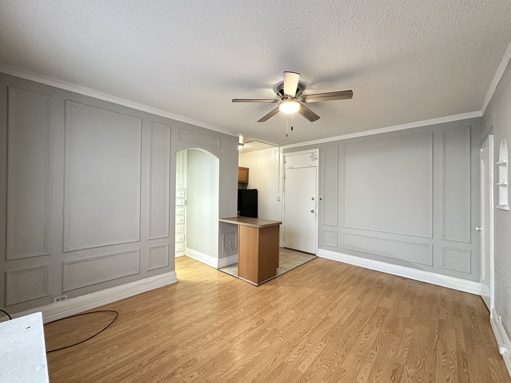 434 W Wellington Avenue 606 Property Photo 11