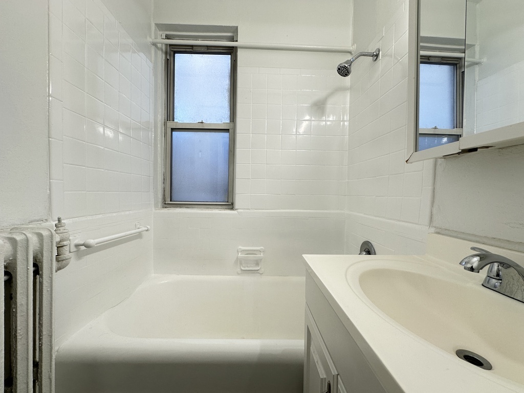 434 W Wellington Avenue 606 Property Photo 18