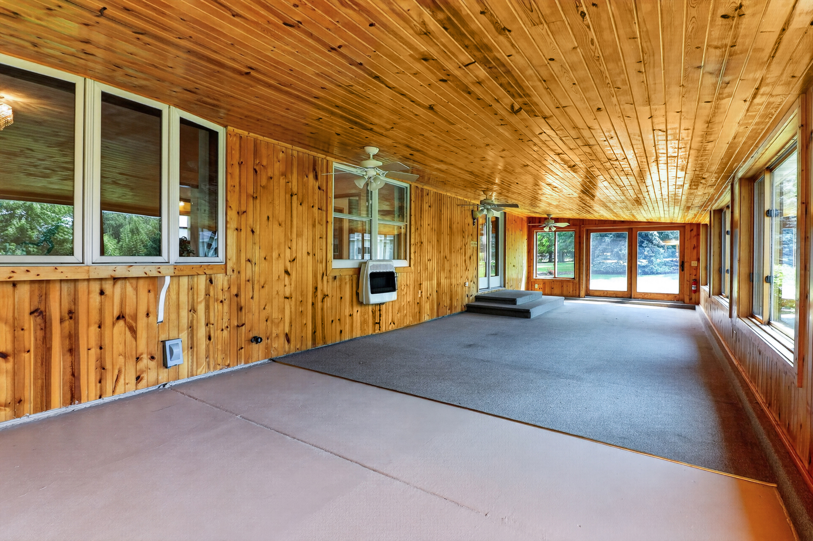 2039 Bernadette Lane Property Photo 6