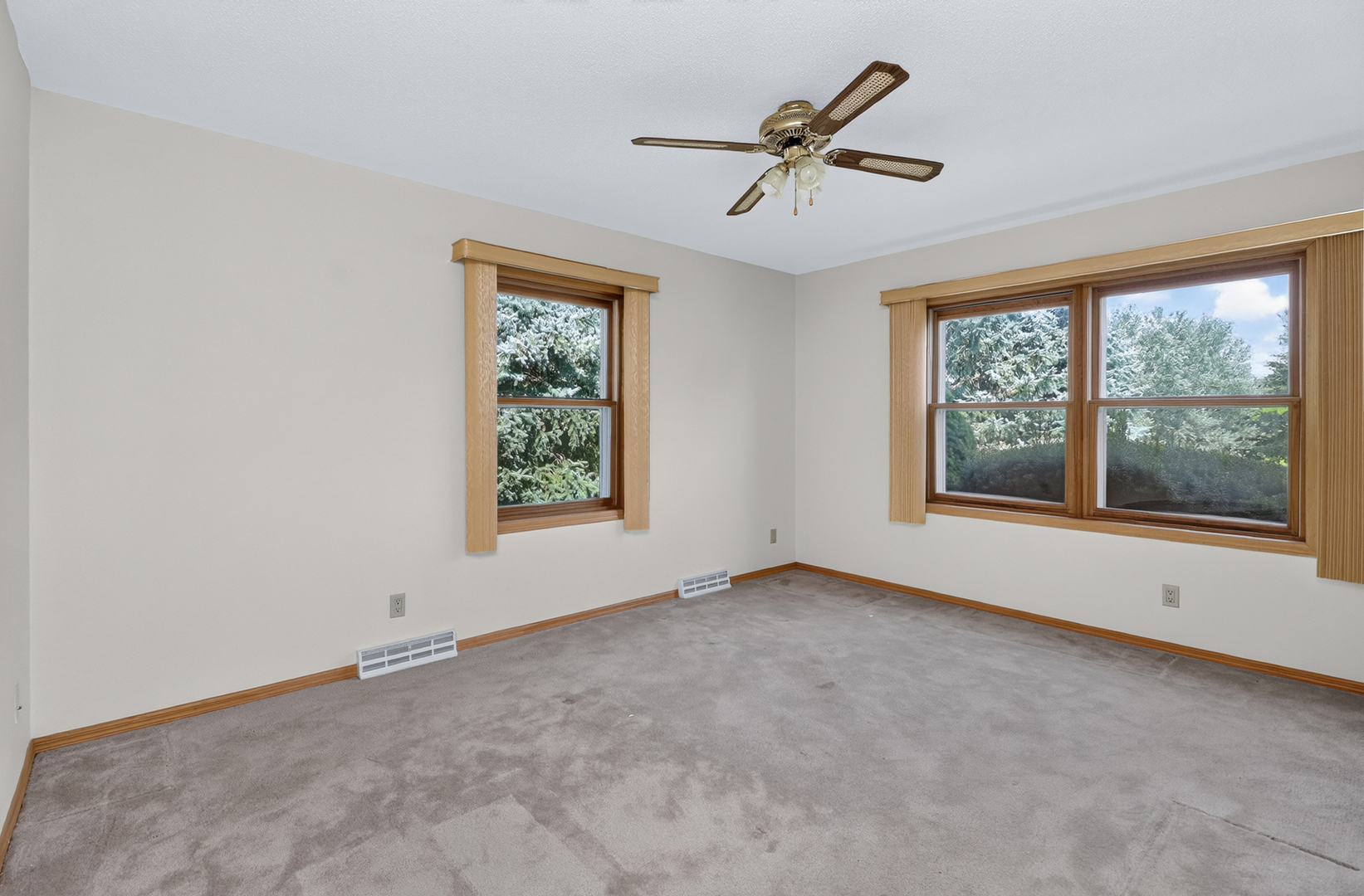 2039 Bernadette Lane Property Photo 29