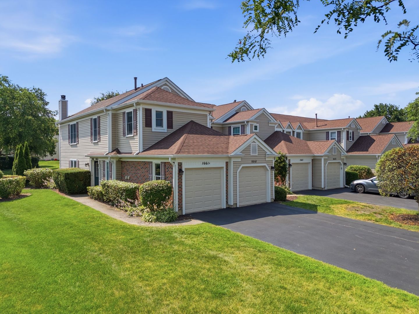 1661 Vermont Drive A