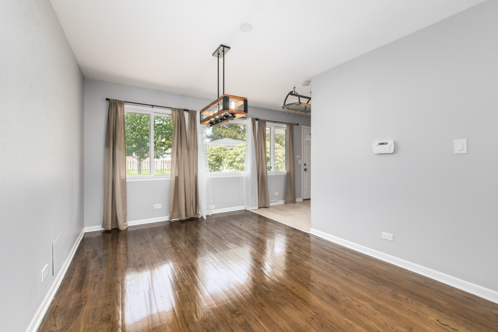 704 N Wilshire Drive Property Photo 10