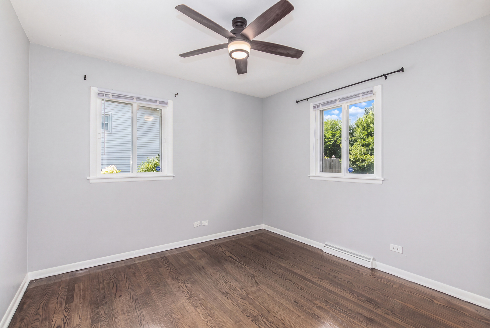 704 N Wilshire Drive Property Photo 14