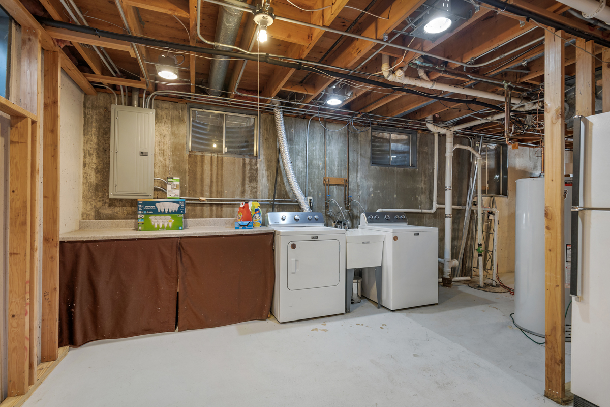 33 Woodbine Drive Property Photo 25