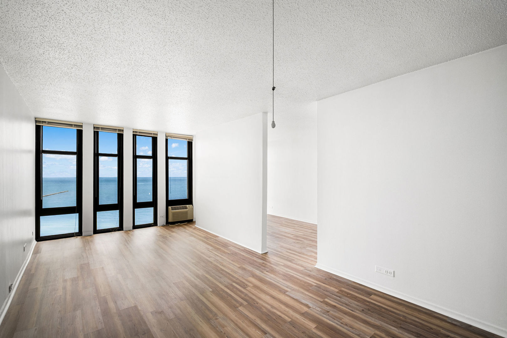 6700 S South Shore Drive 24k Property Photo 4