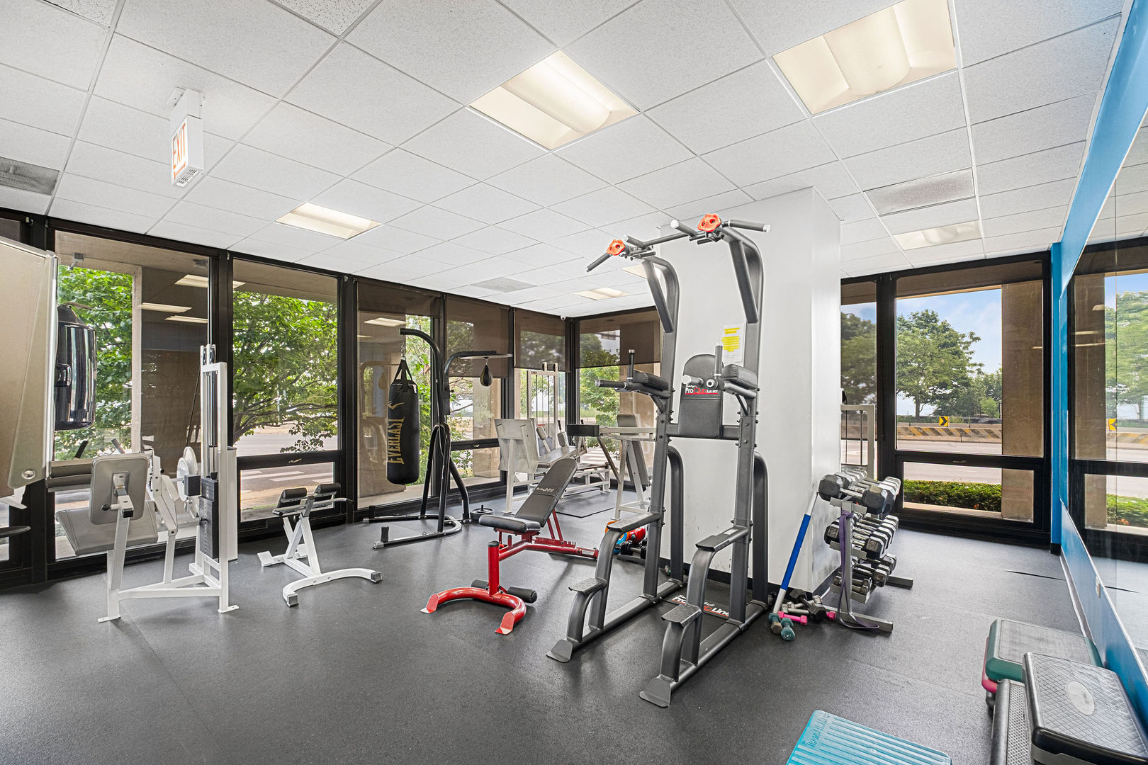 6700 S South Shore Drive 24k Property Photo 17