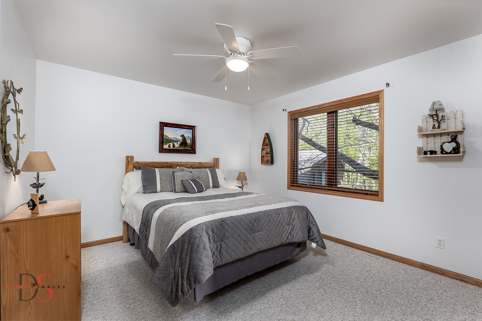 1419 Shoreline Drive Property Photo 12