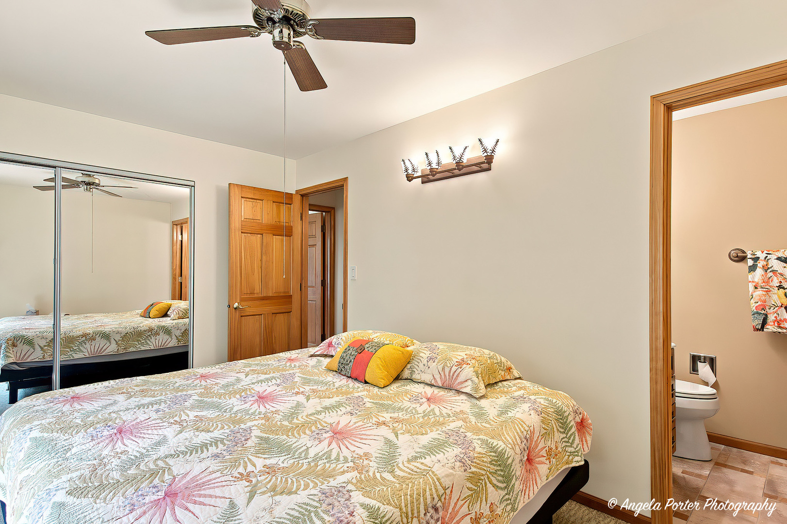 5009 Sandburg Drive Property Photo 17