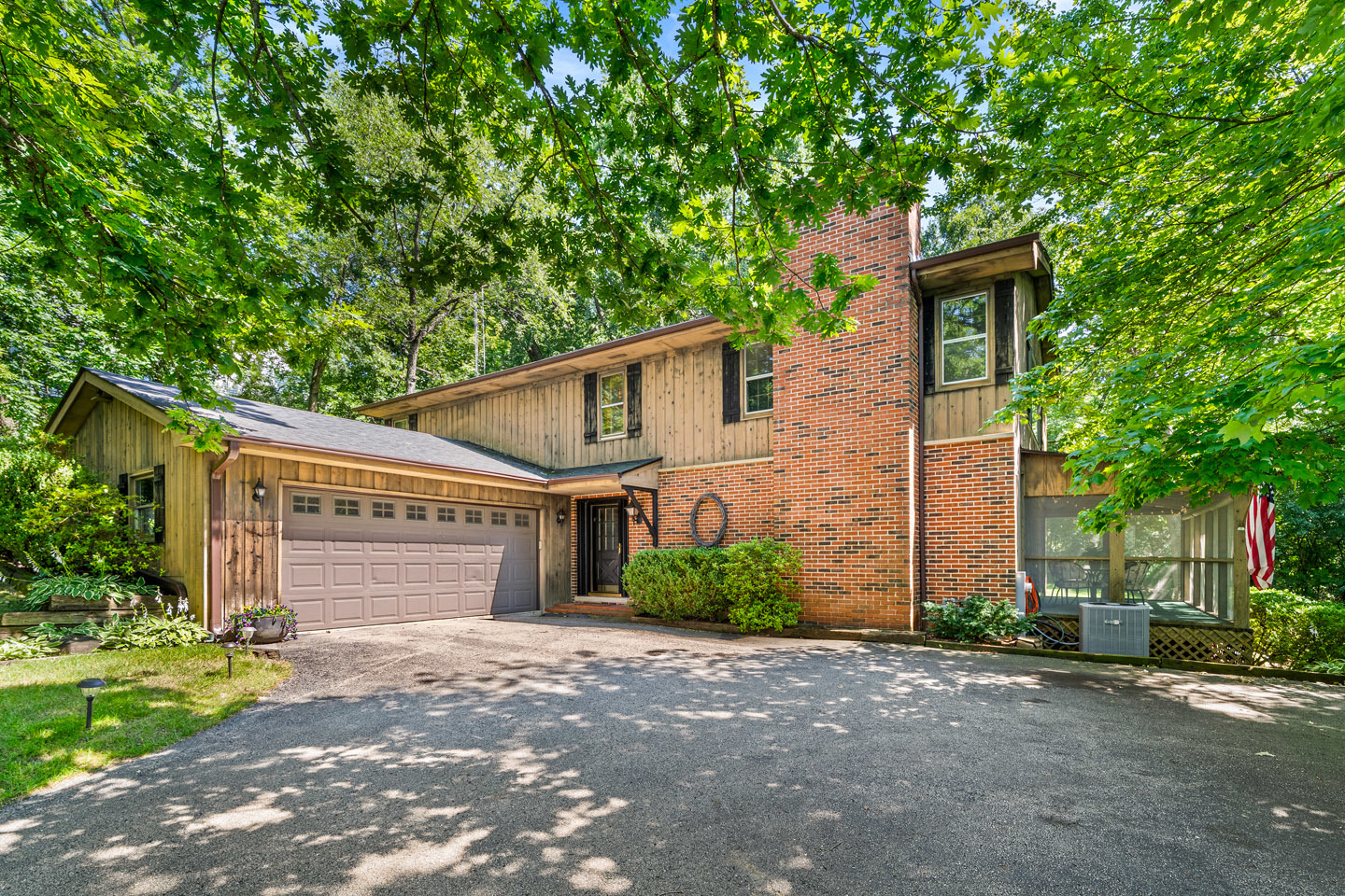 43w975 Nottingham Drive Property Photo 47