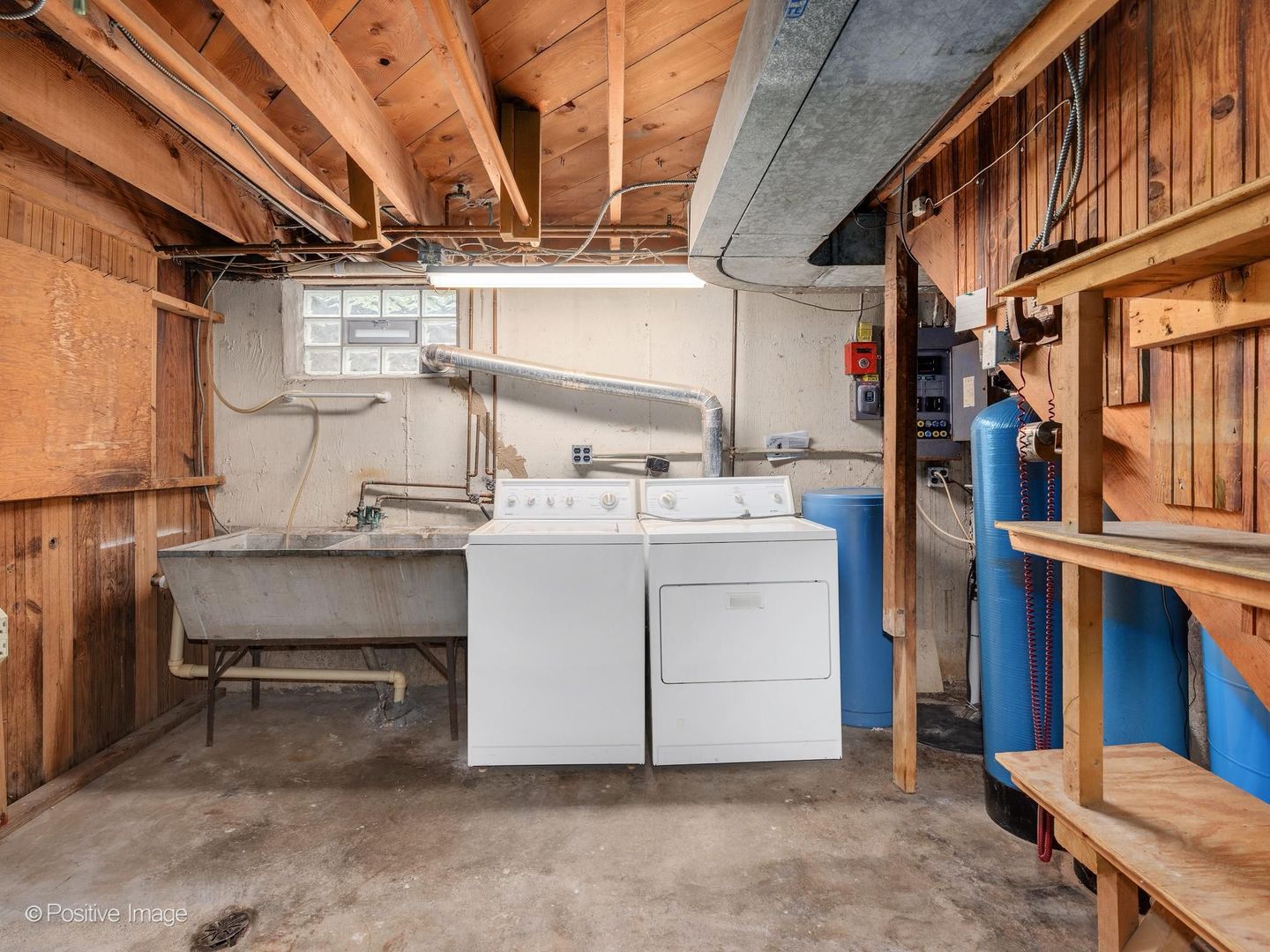 16w055 63rd Street Property Photo 25