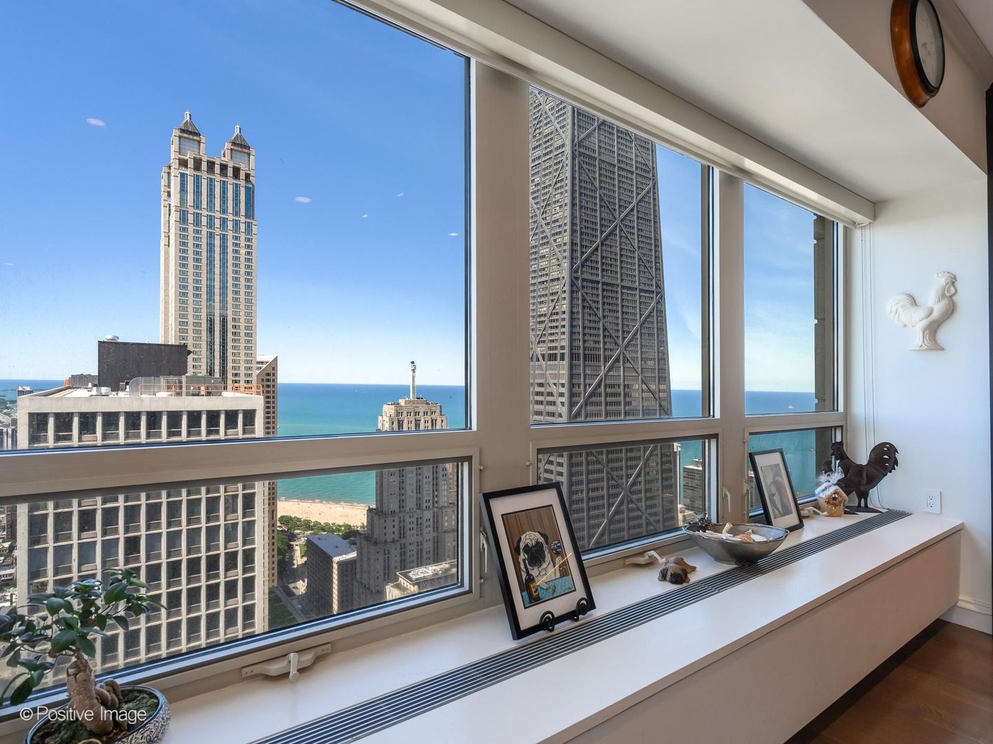 800 N Michigan Avenue 4703 Property Photo 16