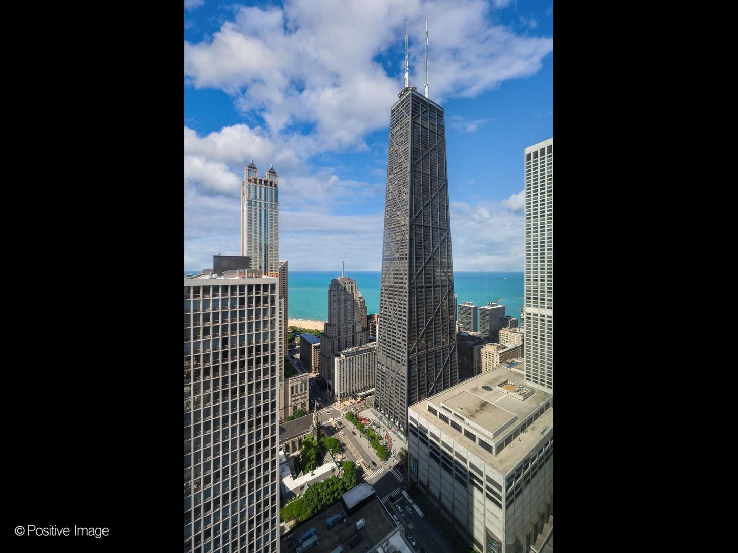 800 N Michigan Avenue 4703 Property Photo 28