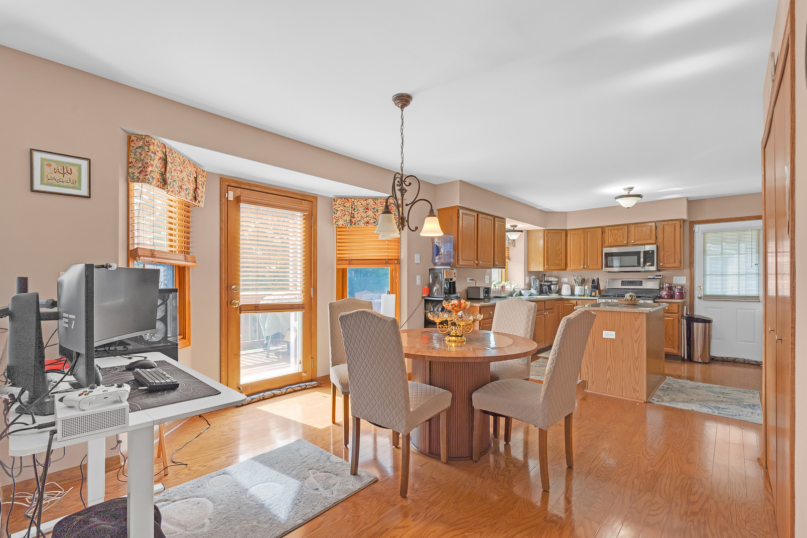 265 Biscayne Street Property Photo 6
