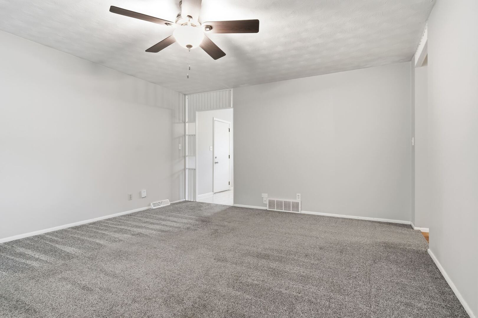 1215 Rutledge Road Property Photo 5