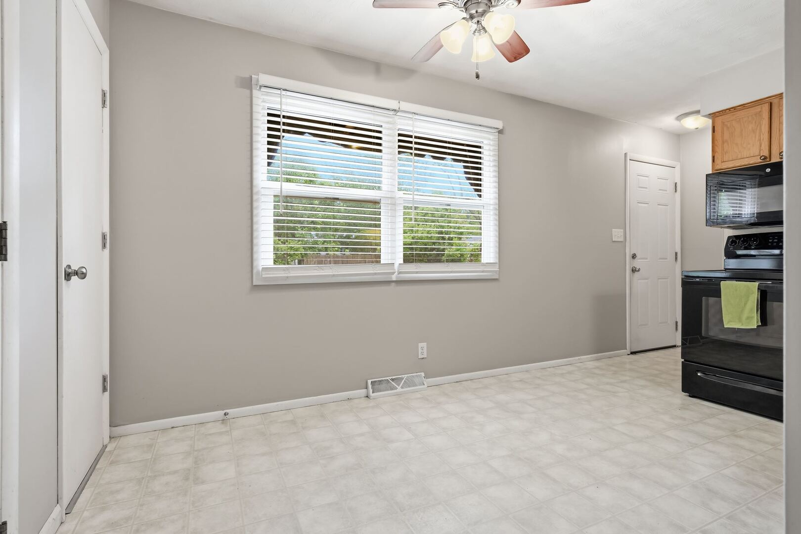 1215 Rutledge Road Property Photo 17