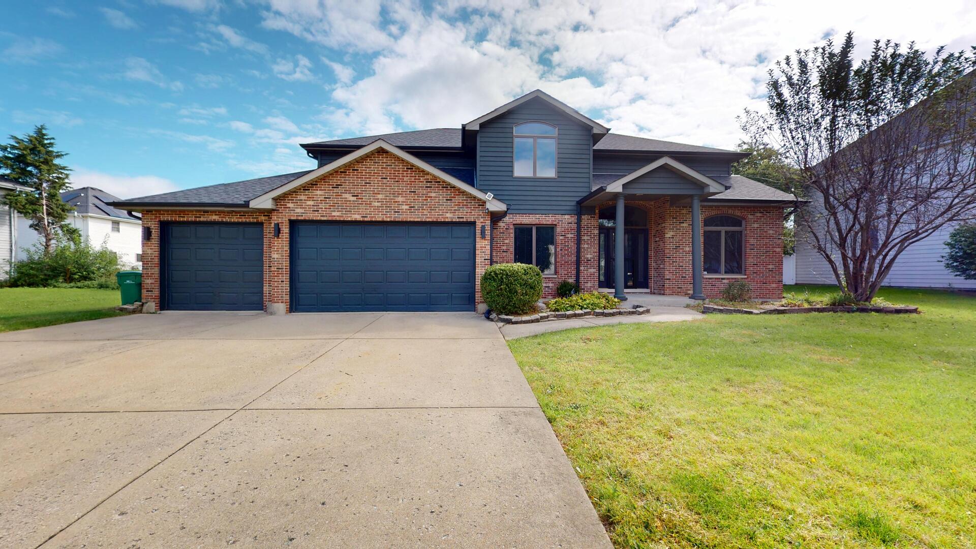 16127 Burgundy Drive Property Photo 1