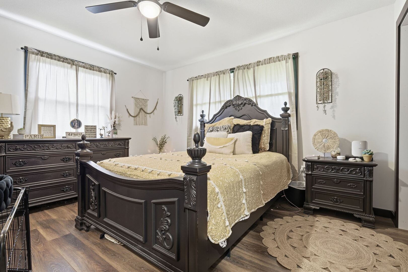 400 Jersey Avenue Property Photo 15