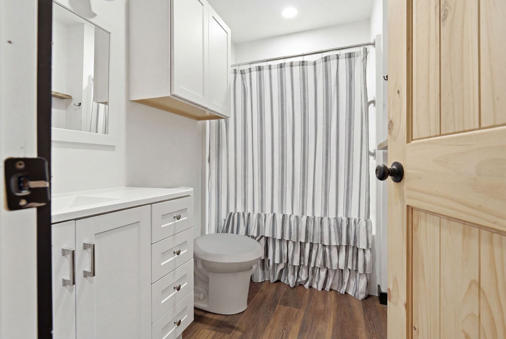 400 Jersey Avenue Property Photo 16