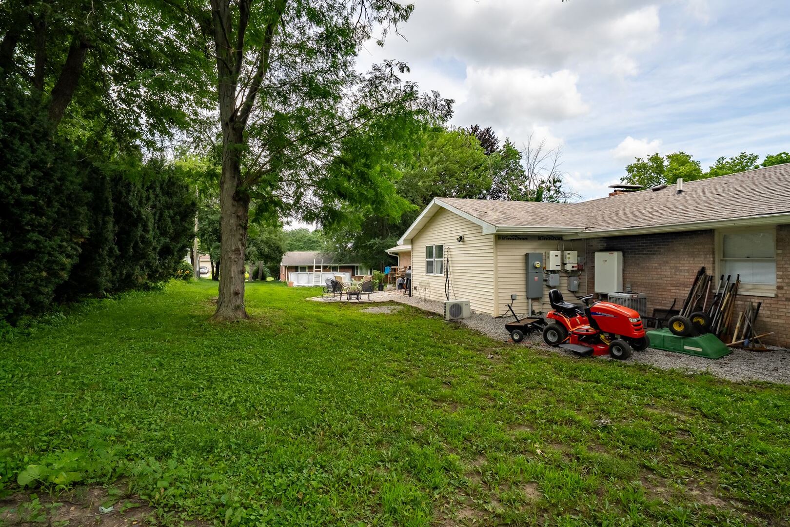 400 Jersey Avenue Property Photo 27