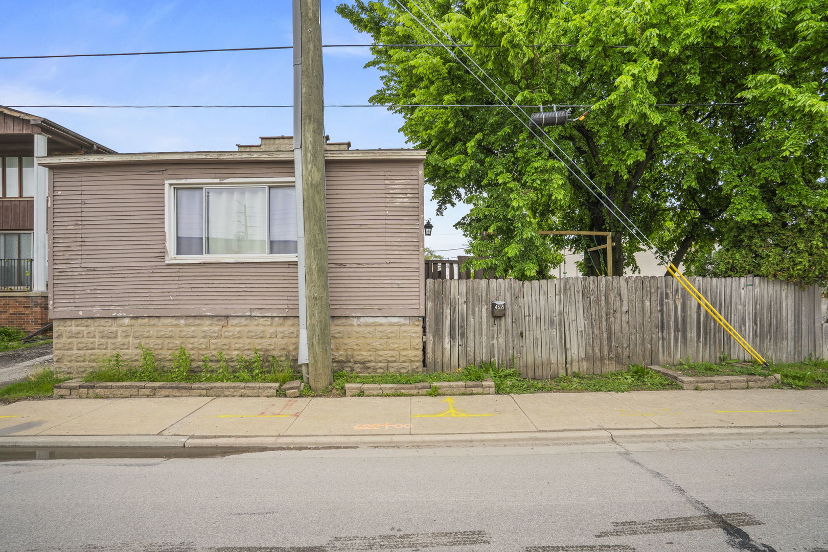 4635 Eberly Avenue Property Photo 6
