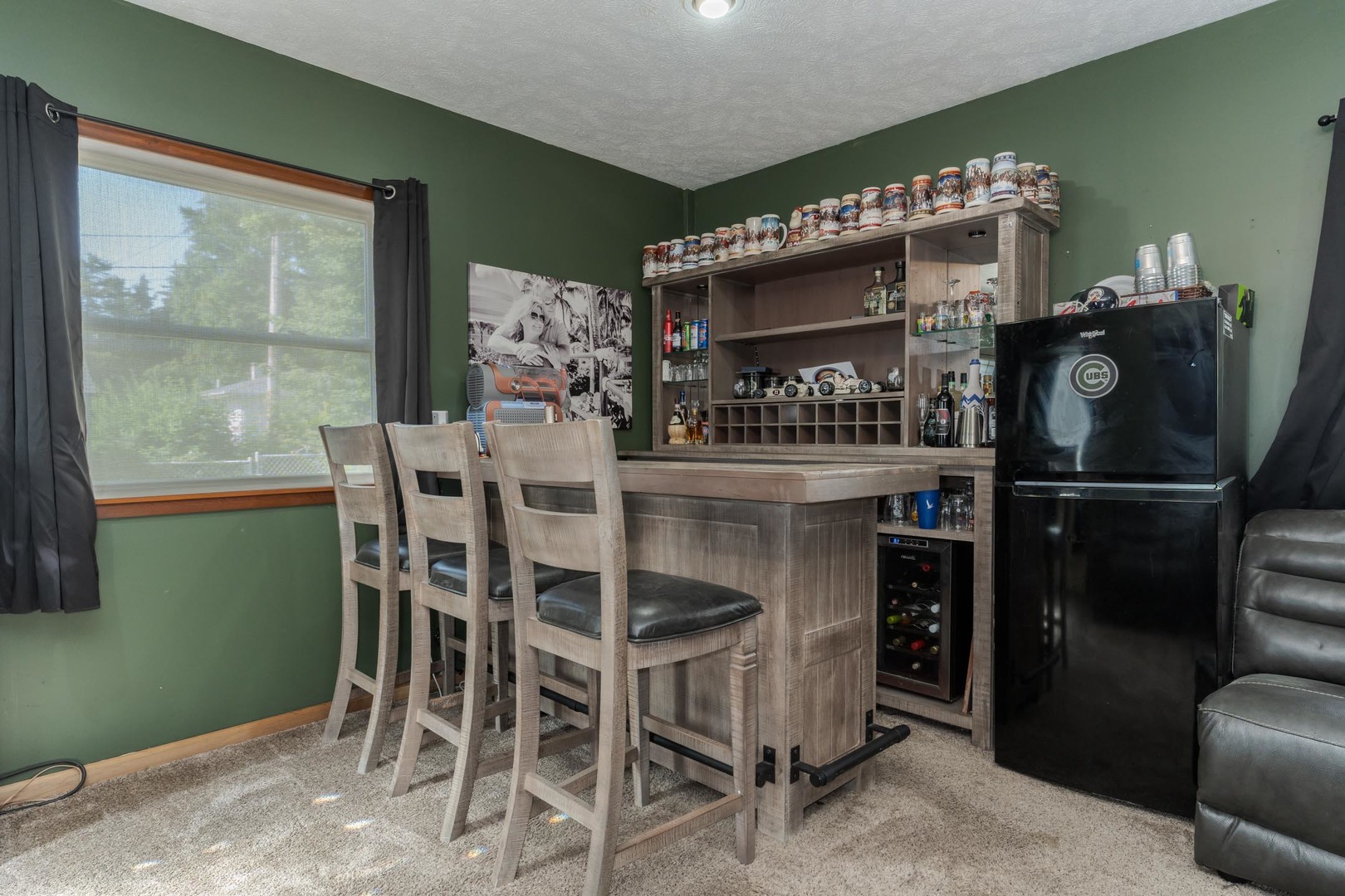 908 E Chestnut Street Property Photo 45