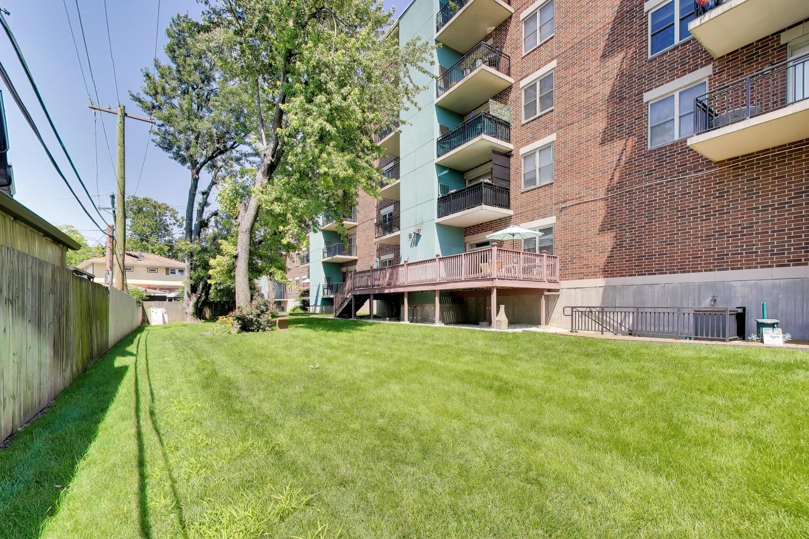 9355 Irving Park Road 307 Property Photo 37