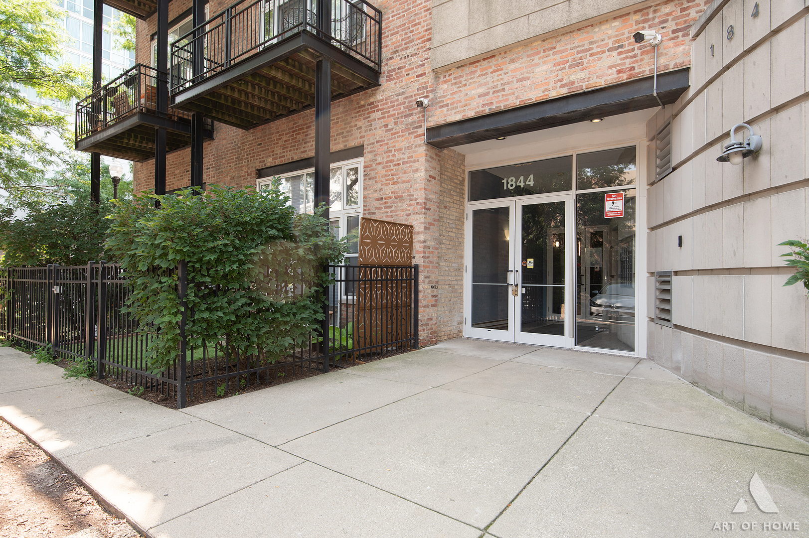 1844 S Michigan Avenue 104 Property Photo 6