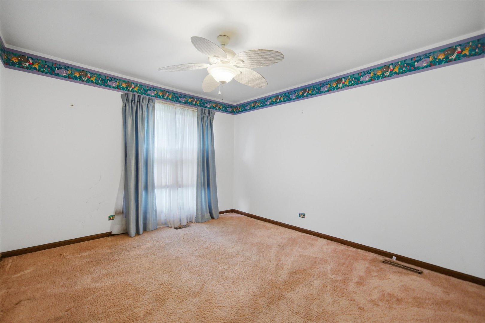 2924 Acorn Lane Property Photo 10