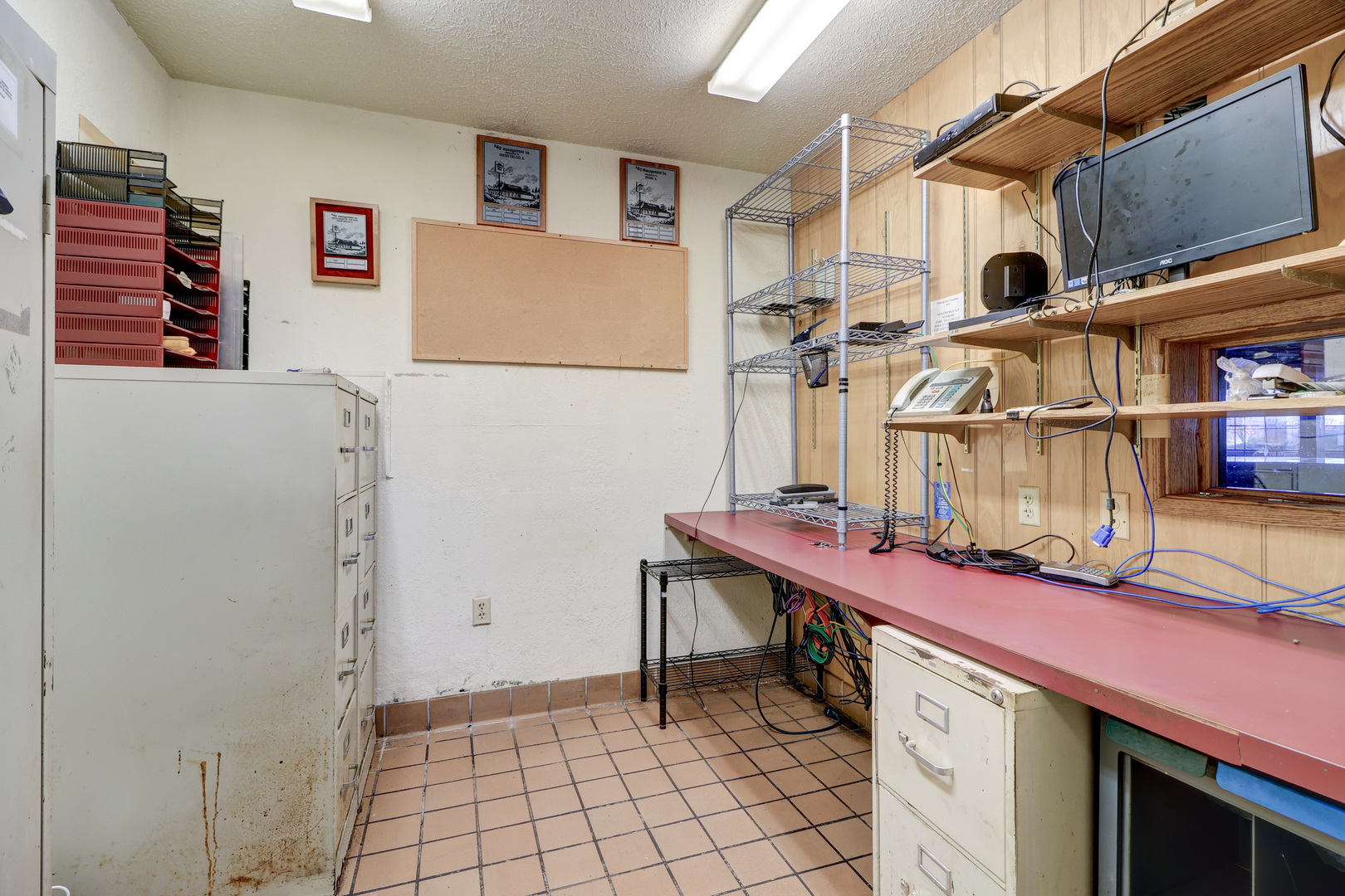 1740 S Galena Avenue Property Photo 22