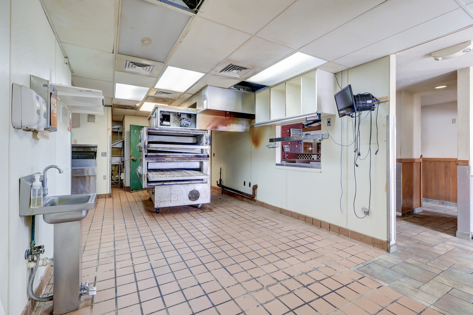 1740 S Galena Avenue Property Photo 30