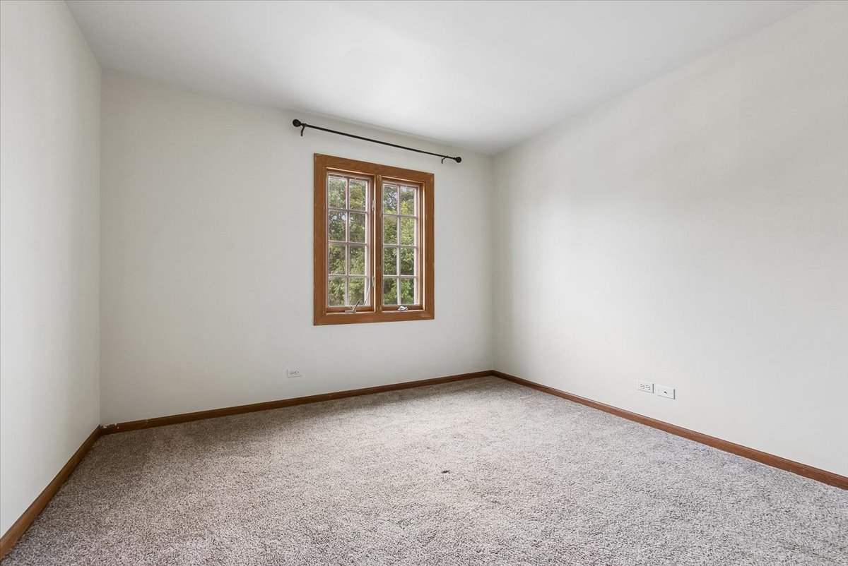 1858 Princeton Circle Property Photo 10