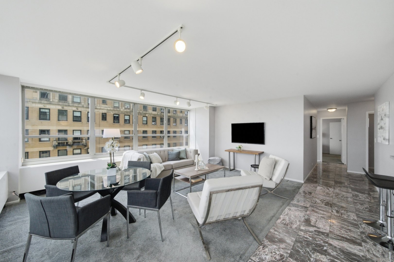 3550 N Lake Shore Drive 1102 Property Photo 8
