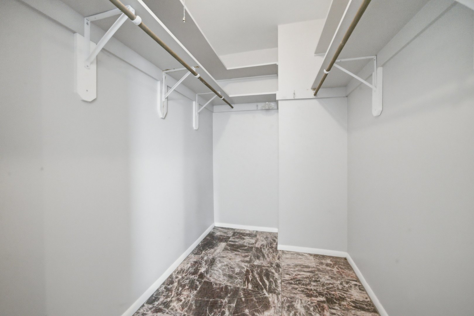 3550 N Lake Shore Drive 1102 Property Photo 17