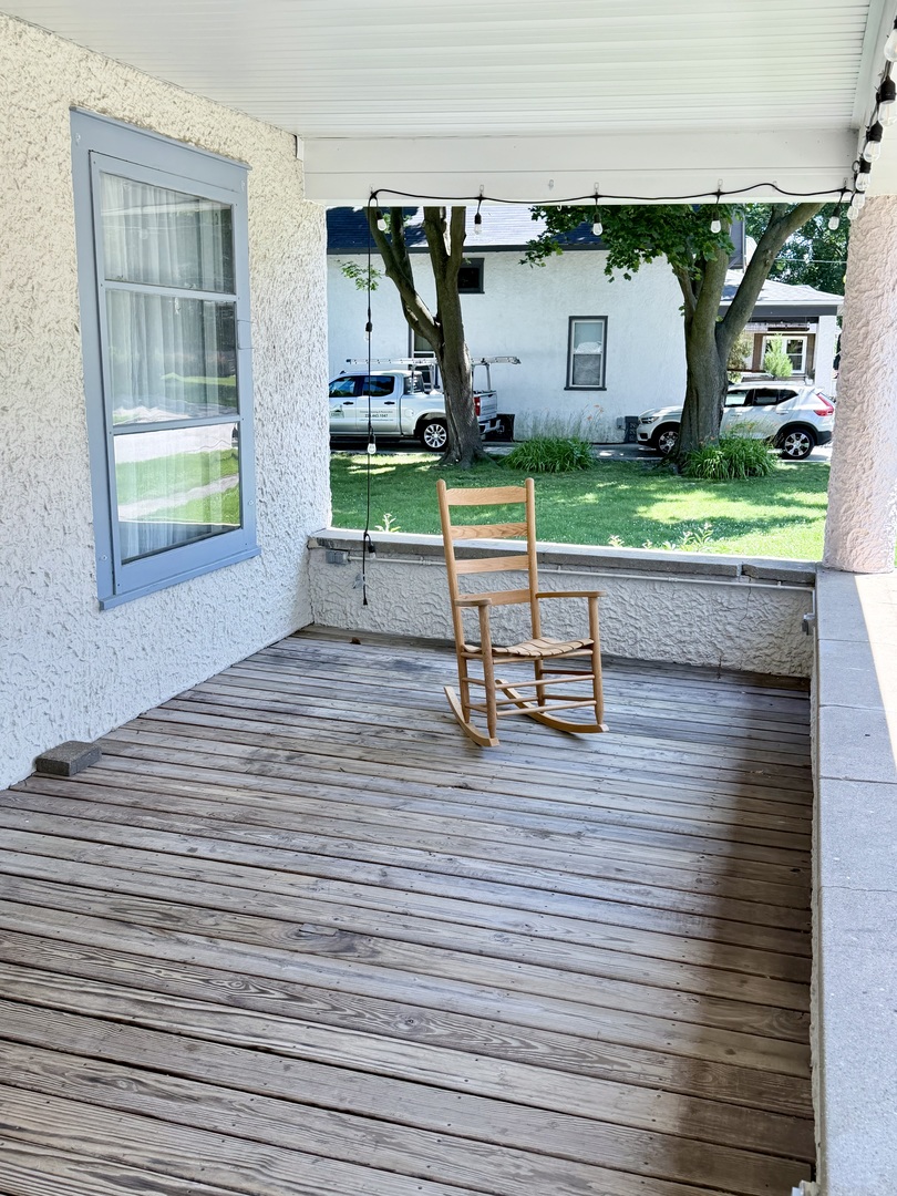 124 E Sunnyside Avenue Property Photo 3