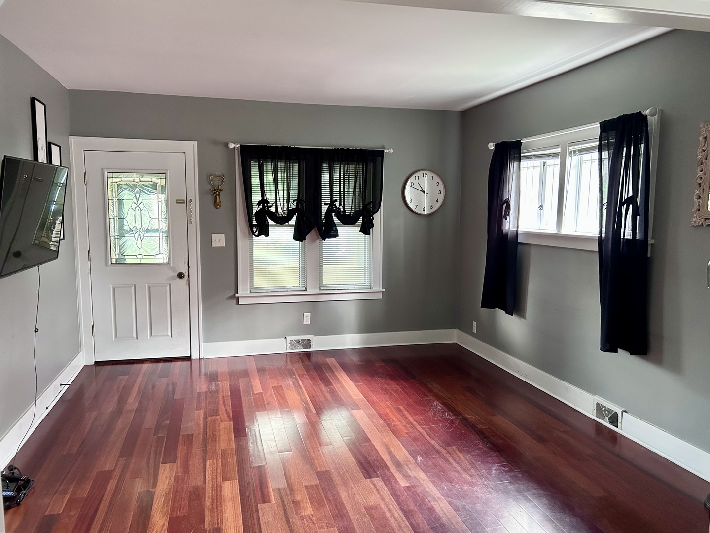 708 12th Street Property Photo 4