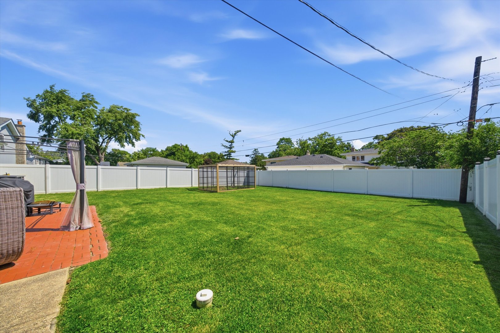 607 N Van Auken Street Property Photo 34