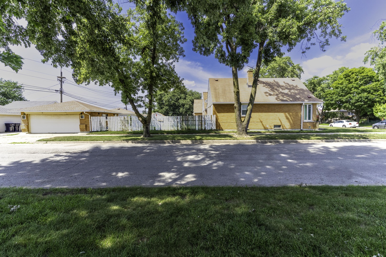 6158 S Normandy Avenue Property Photo 5