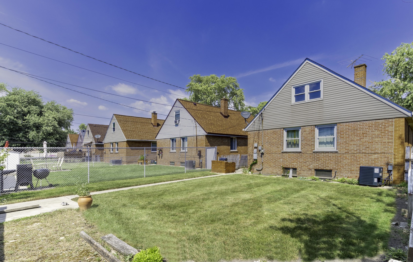 6158 S Normandy Avenue Property Photo 15