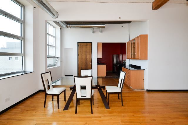 2412 W North Avenue 4r Property Photo 5