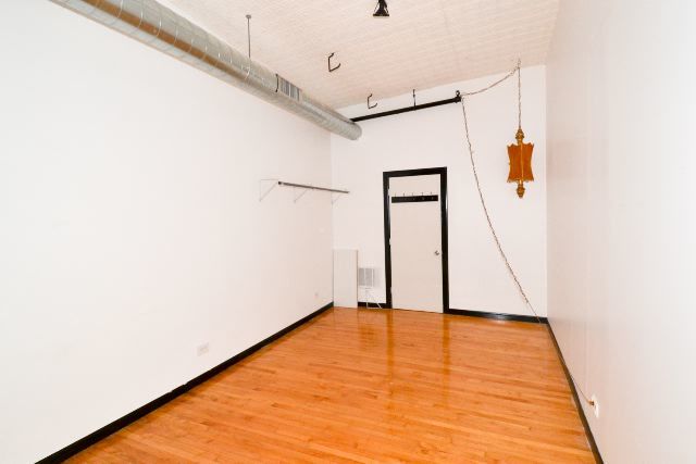 2412 W North Avenue 4r Property Photo 16