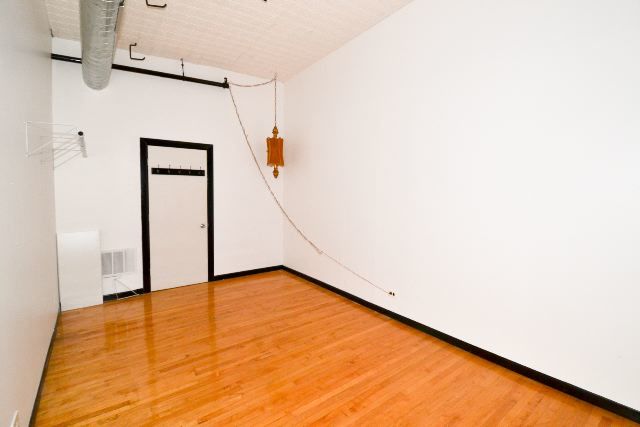 2412 W North Avenue 4r Property Photo 18