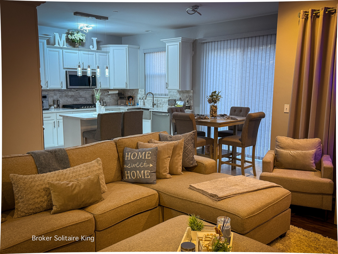 12707770 Property Photo 13