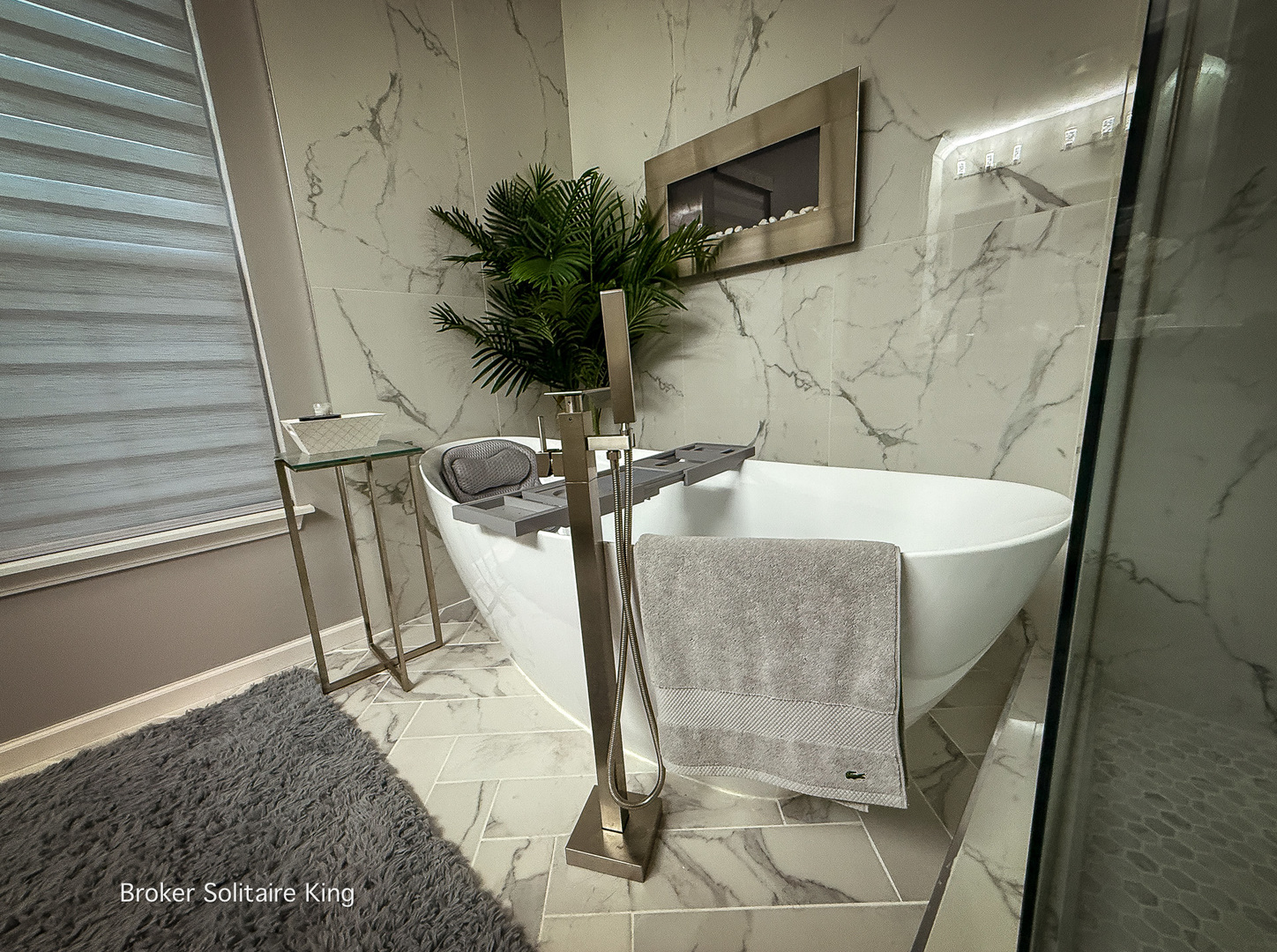 12707770 Property Photo 19