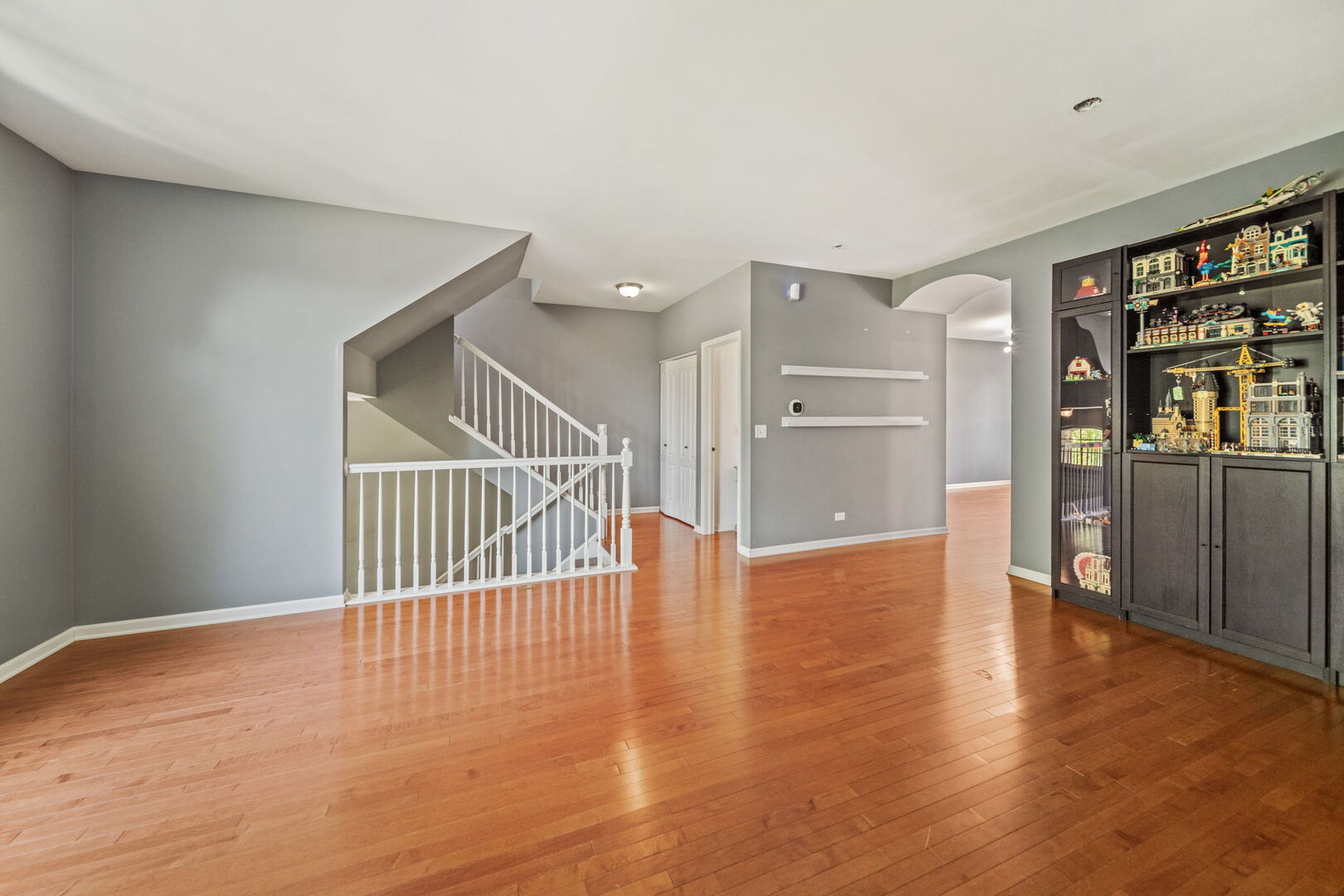 284 Edmundton Circle Property Photo 7