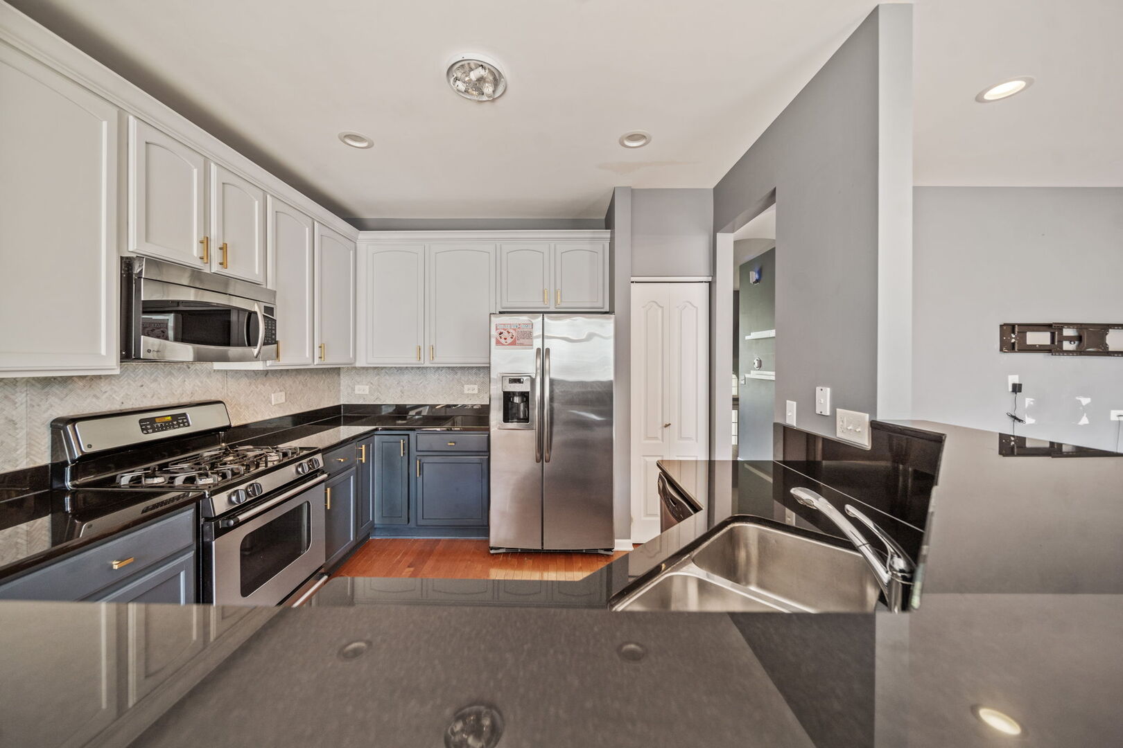 284 Edmundton Circle Property Photo 11