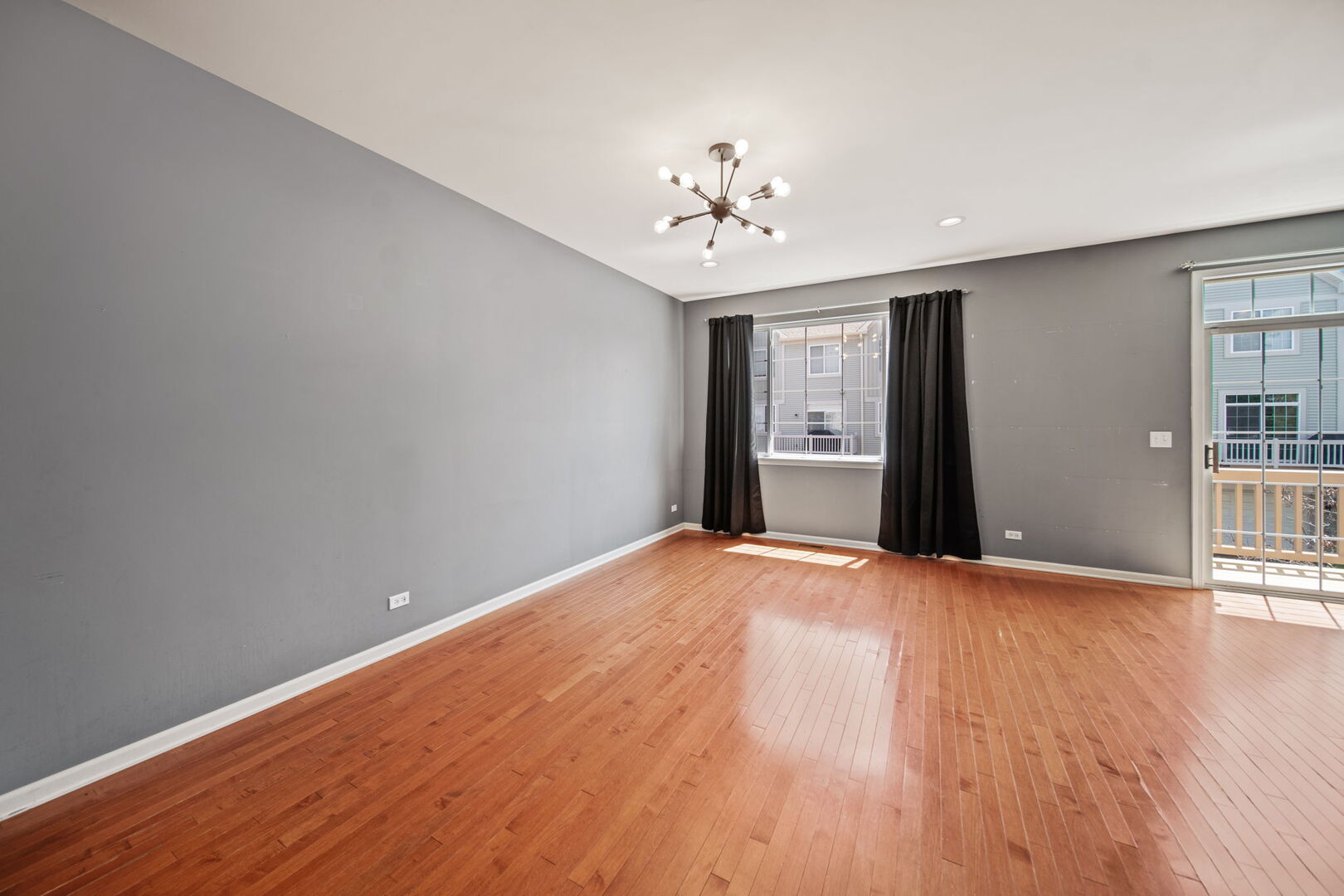 284 Edmundton Circle Property Photo 15