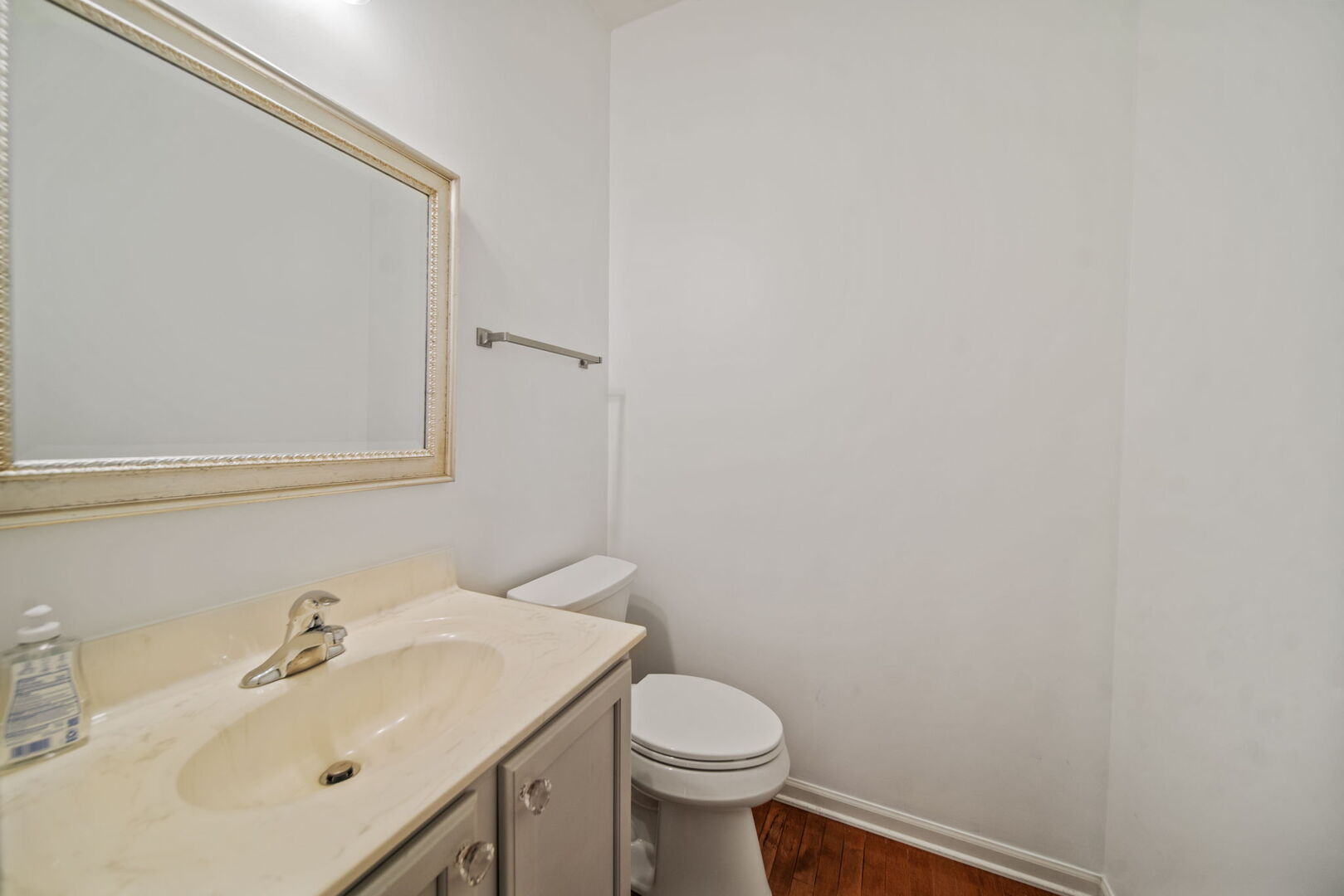 284 Edmundton Circle Property Photo 17
