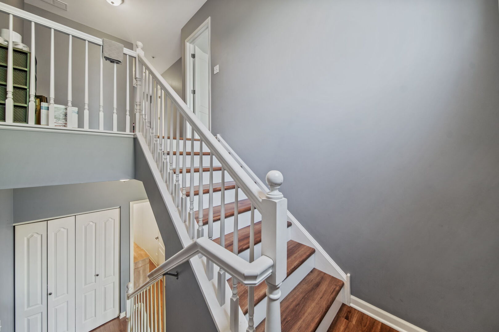 284 Edmundton Circle Property Photo 18